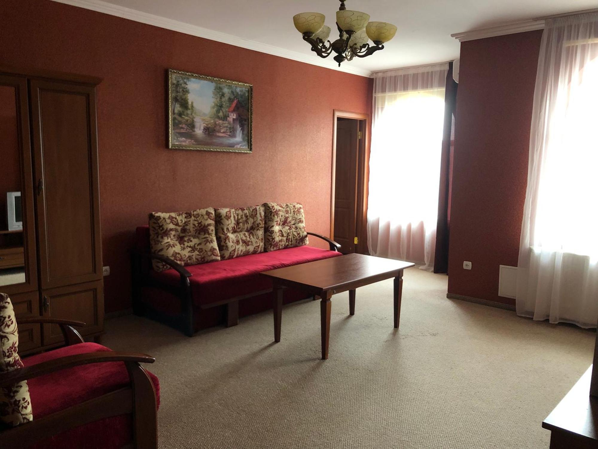 У Оксани Hotel Solochyn Eksteriør billede