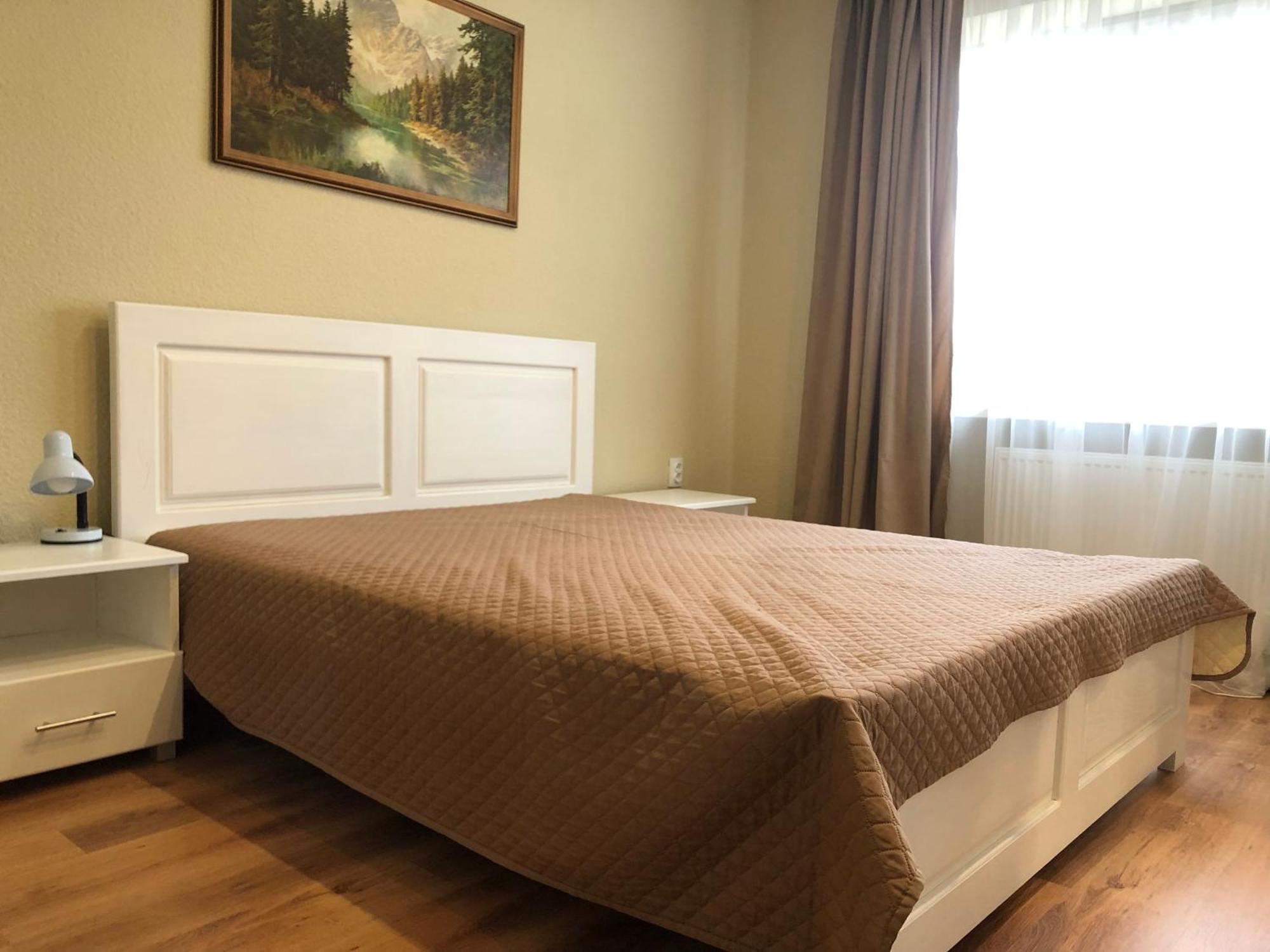 У Оксани Hotel Solochyn Eksteriør billede