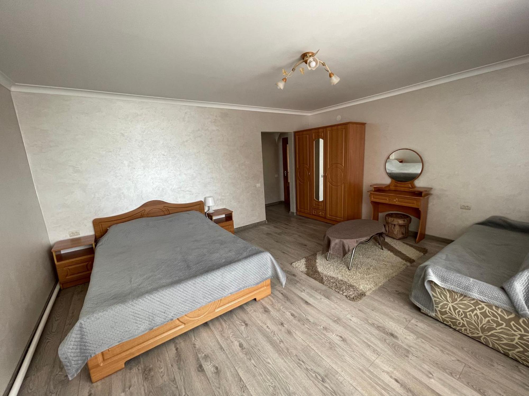 У Оксани Hotel Solochyn Eksteriør billede